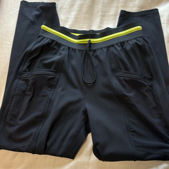 Fabletics joggers - Picture 2 of 2